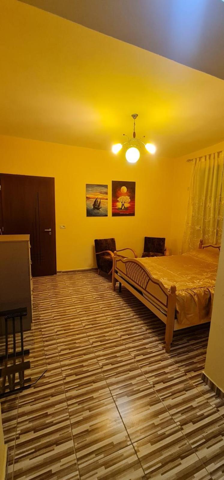 Scodrinon Hostel Шкодер Номер фото